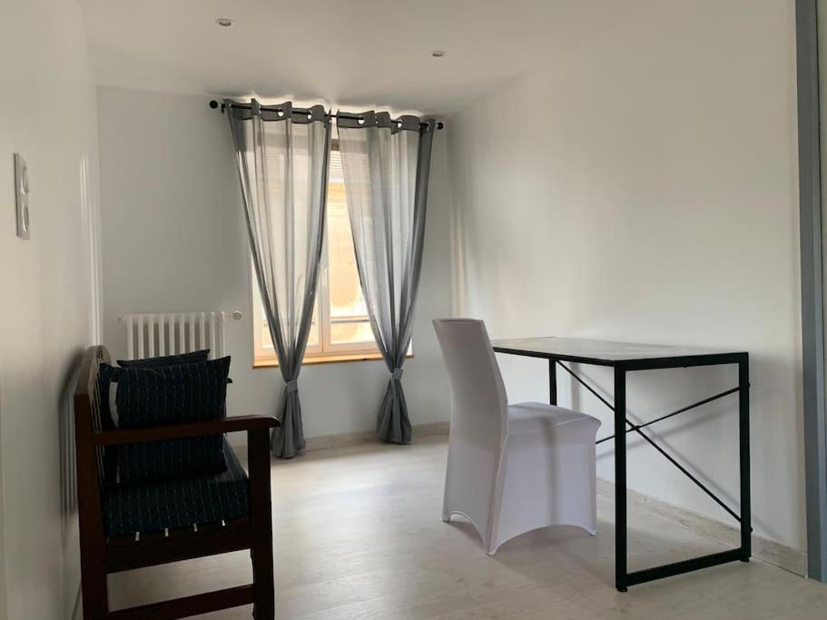 Maison De 1 A 8 Personnes Entierement Renovee Charly-sur-Marne Eksteriør bilde